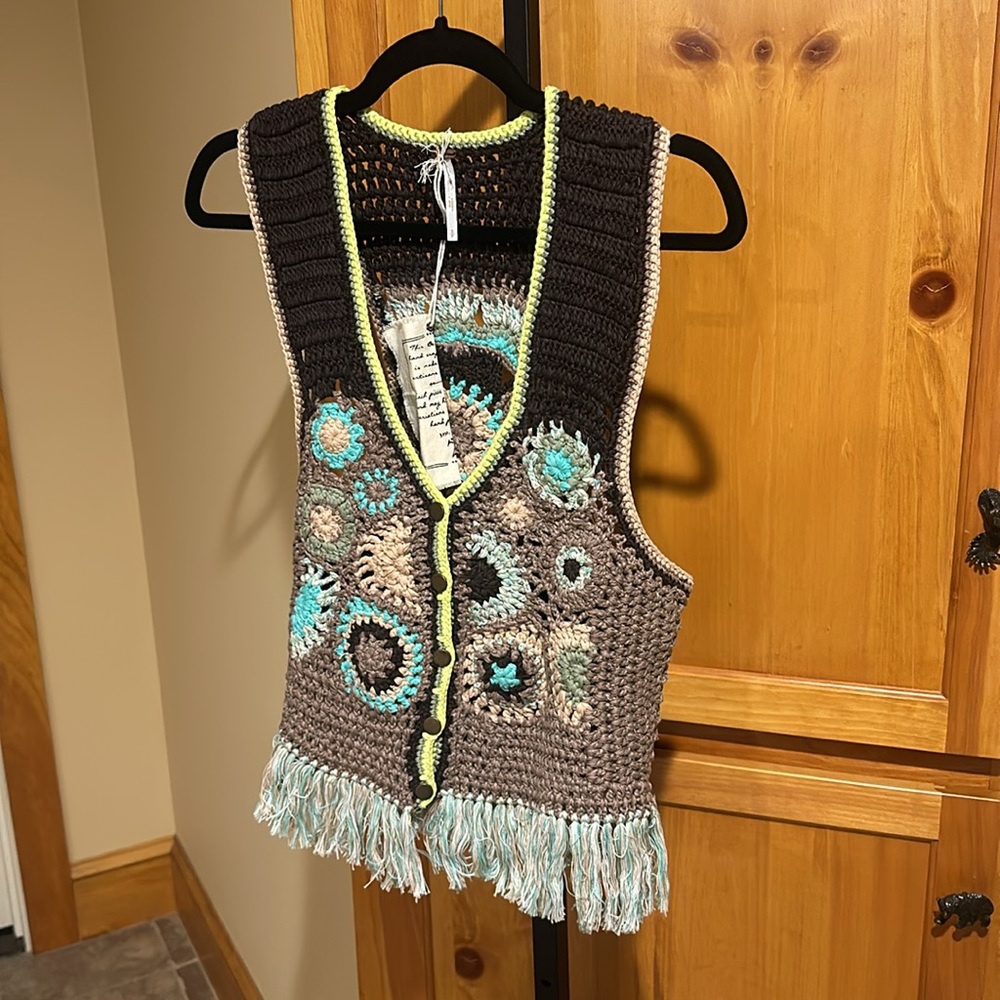 Free People Desert Rose Crochet Vest NEW - Picture 10 of 14